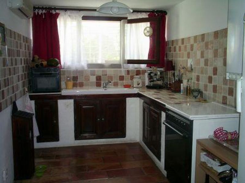 Vente Pavillon T6 VITROLLES PINCHINADES  PARFAIT ETAT AVEC JARDIN ARBORE